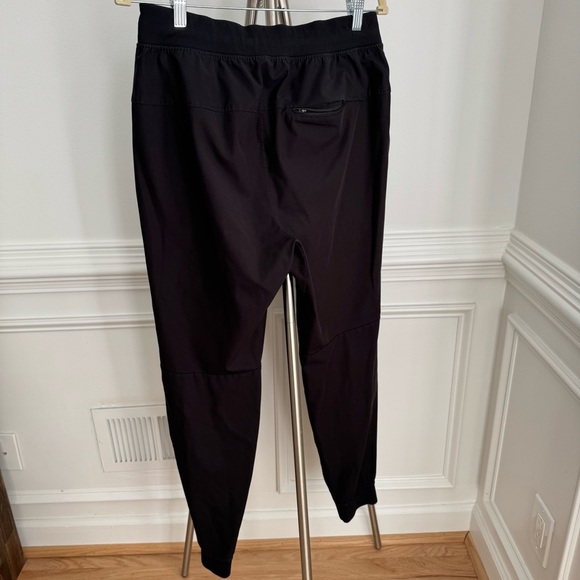 Lululemon Men's Black Joggers Pants Size Large - Picture 3 of 6